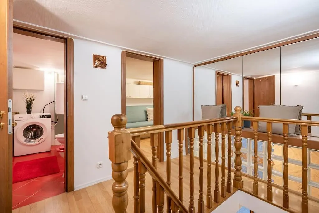 Cozy 3 Bedrooms In 7St Districht Budapeszt 0*,  Węgry